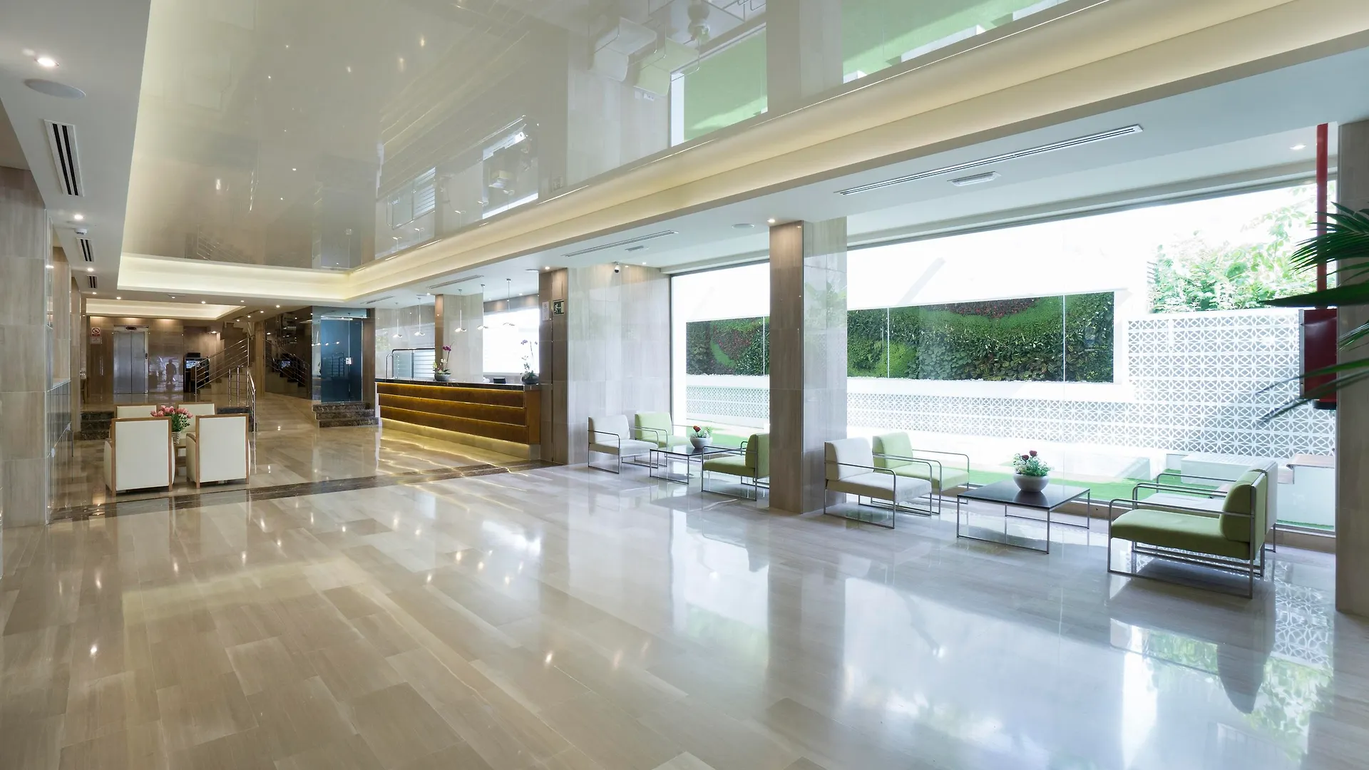 Ms Aguamarina Suites Torremolinos
