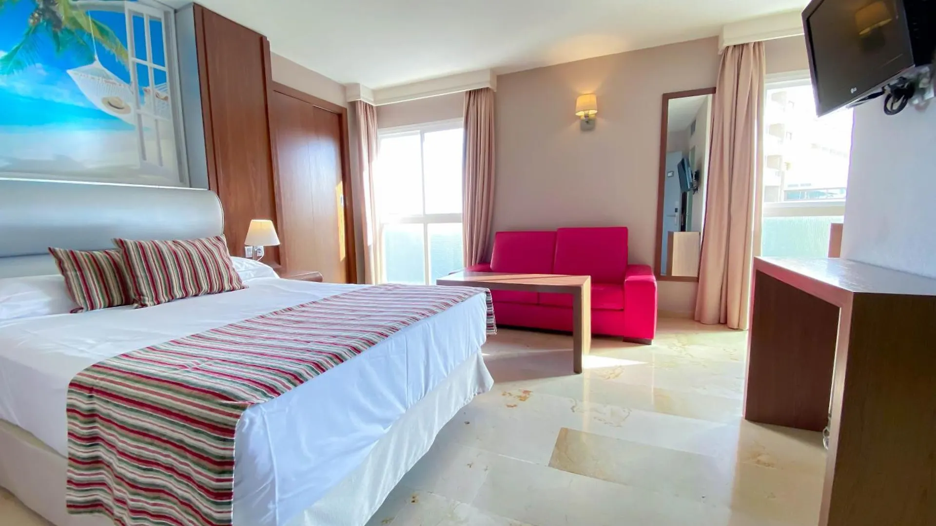 Ms Aguamarina Suites Torremolinos Hotel