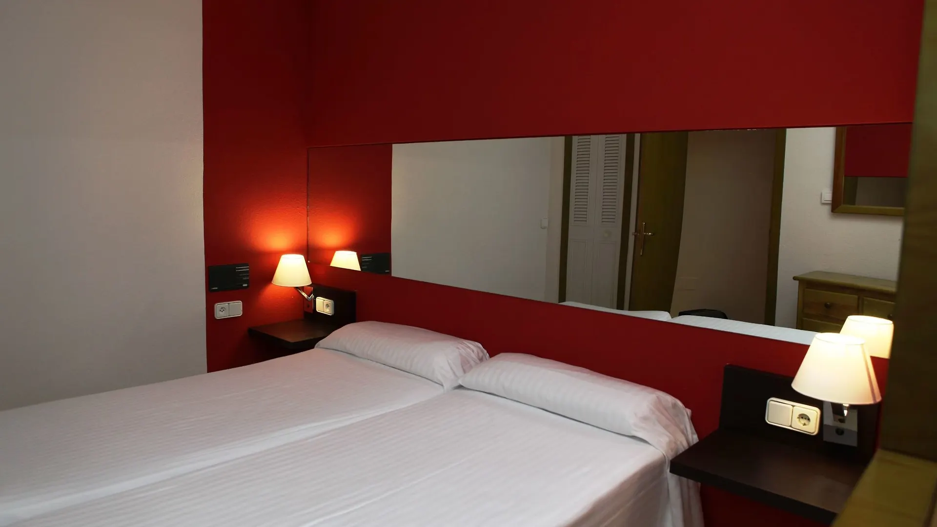 **** Hotel Ms Aguamarina Suites Torremolinos Hiszpania